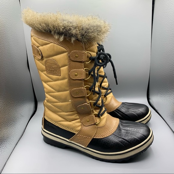 SOREL waterproof insulated women’s boots Size 9 - Picture 16 of 16